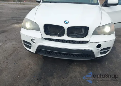 2011 BMW X5 xDrive35I/xDrive35I Premium/xDrive35I Sport Activity z USA, uszkodzony, nr VIN 5UXZV4C5XBL405287